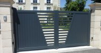 Notre société de clôture et de portail à Colline-Beaumont